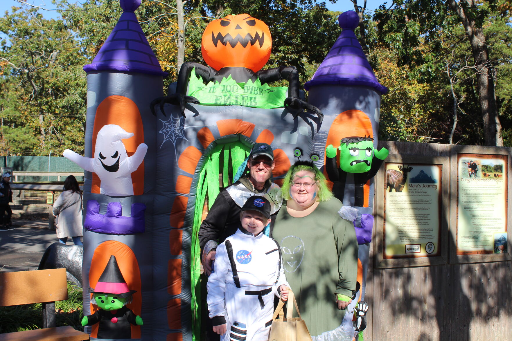 Boo at the Zoo_6551.JPG